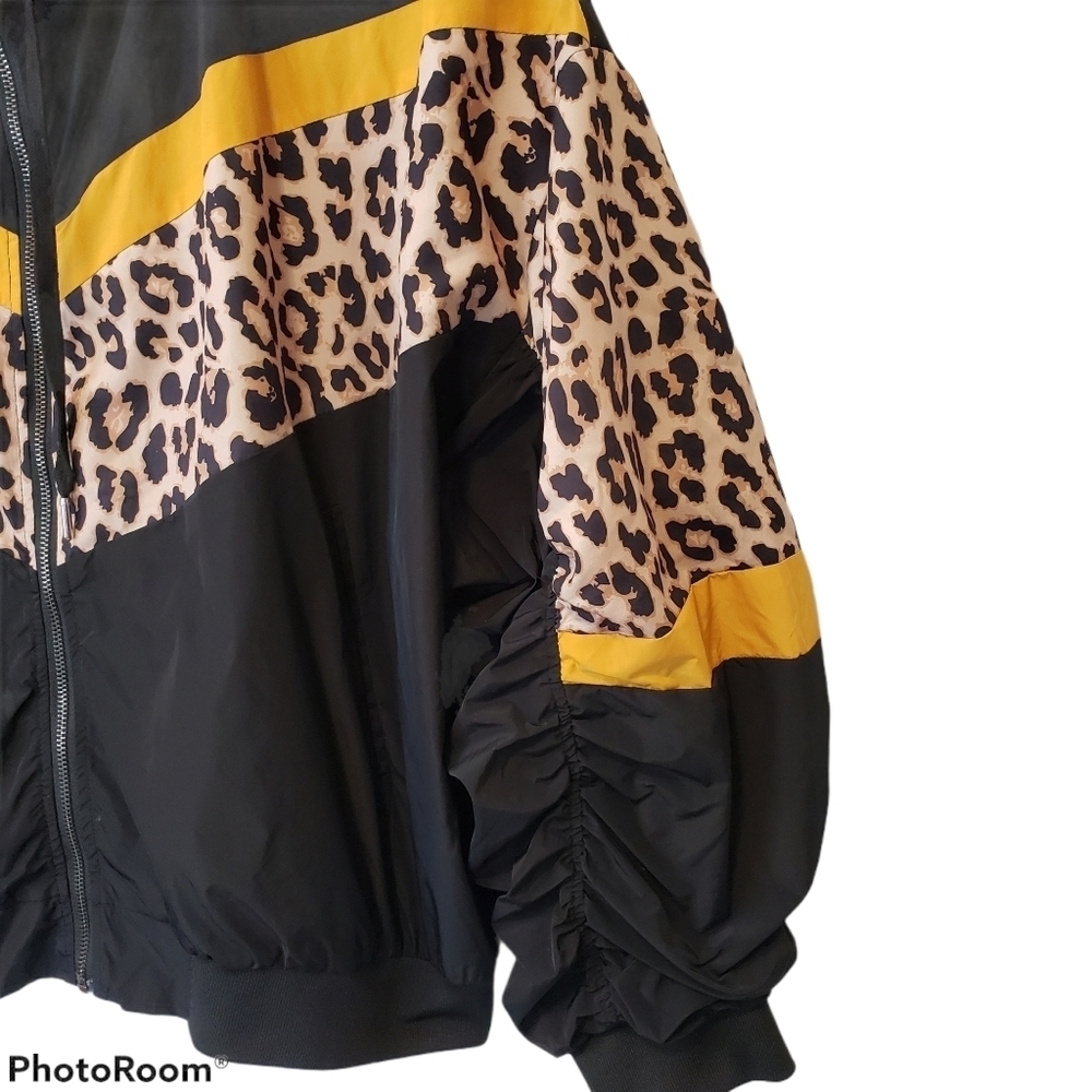 Windsor Lightweight Jacket - image 2